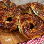 Bademli Sarmal Çörek Tarifi